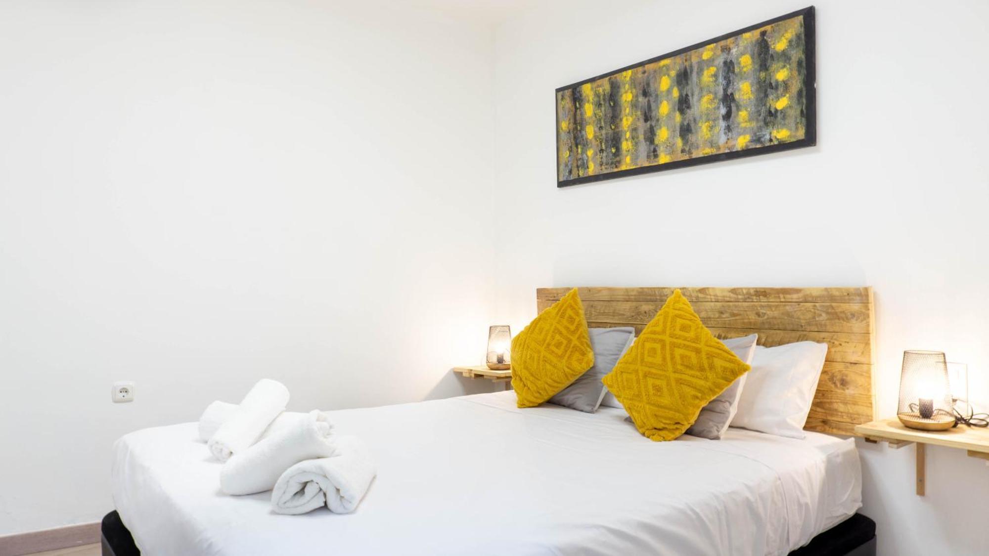 Apartamento Souvenirs Малага Экстерьер фото