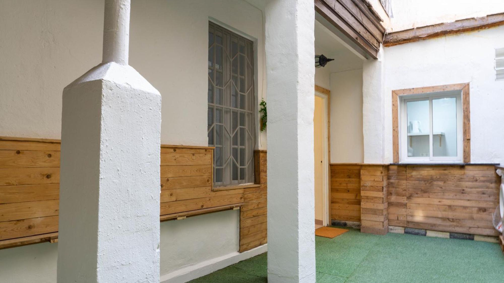 Apartamento Souvenirs Малага Экстерьер фото