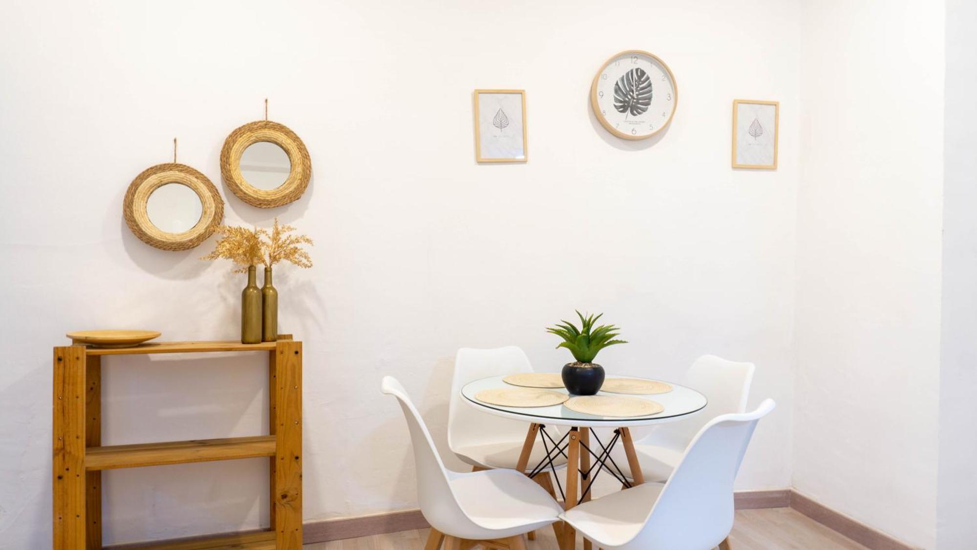 Apartamento Souvenirs Малага Экстерьер фото