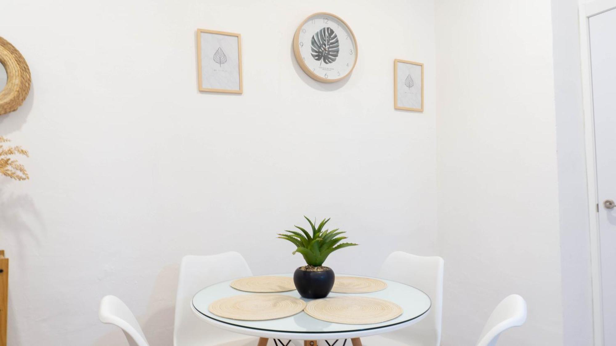 Apartamento Souvenirs Малага Экстерьер фото